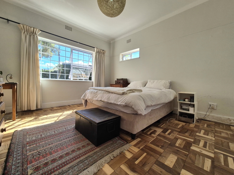 2 Bedroom Property for Sale in Claremont Western Cape